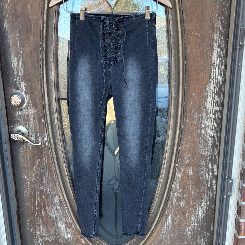 Free People High Rise Lace Up Jeans! Size 27